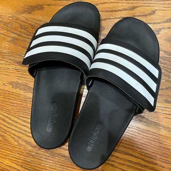 Adidas Adilette Comfort ADJ Slides - Picture 8 of 8